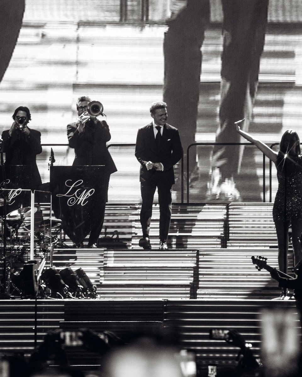 KaseyaCenter's tweet photo. Segunda noche con @LMXLM 🤩 https://t.co/0k5squGNxp