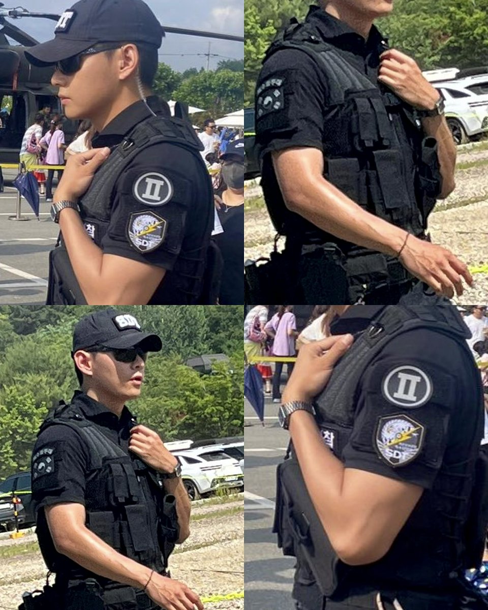 DailylofV's tweet photo. LOOK AT CAPTAIN TAEHYUNG https://t.co/0PJ67mR3S9