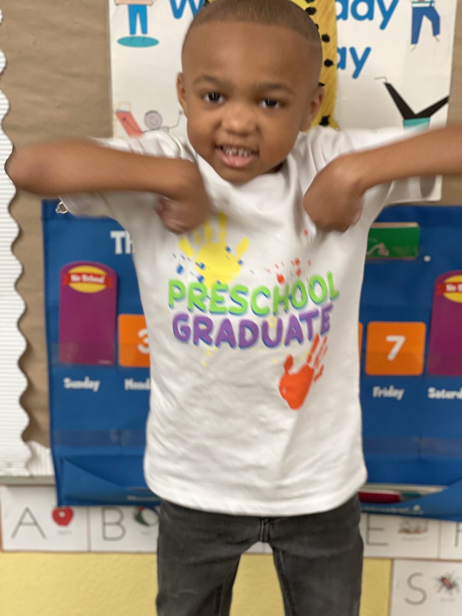 MsLBuie's tweet photo. My preschool graduate 🎓💙 #graduation #preschool #boymom https://t.co/oLkBC9sOsH