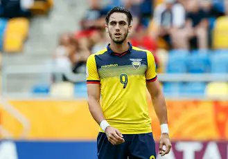 Lo voy a decir eh, este es el único jugador que te hizo gritar campeón Ecuador, y hoy no esta en la lista de copa América, muchos lo odian por salir de Barcelona, el antibarcelonismo en todo su esplendor.