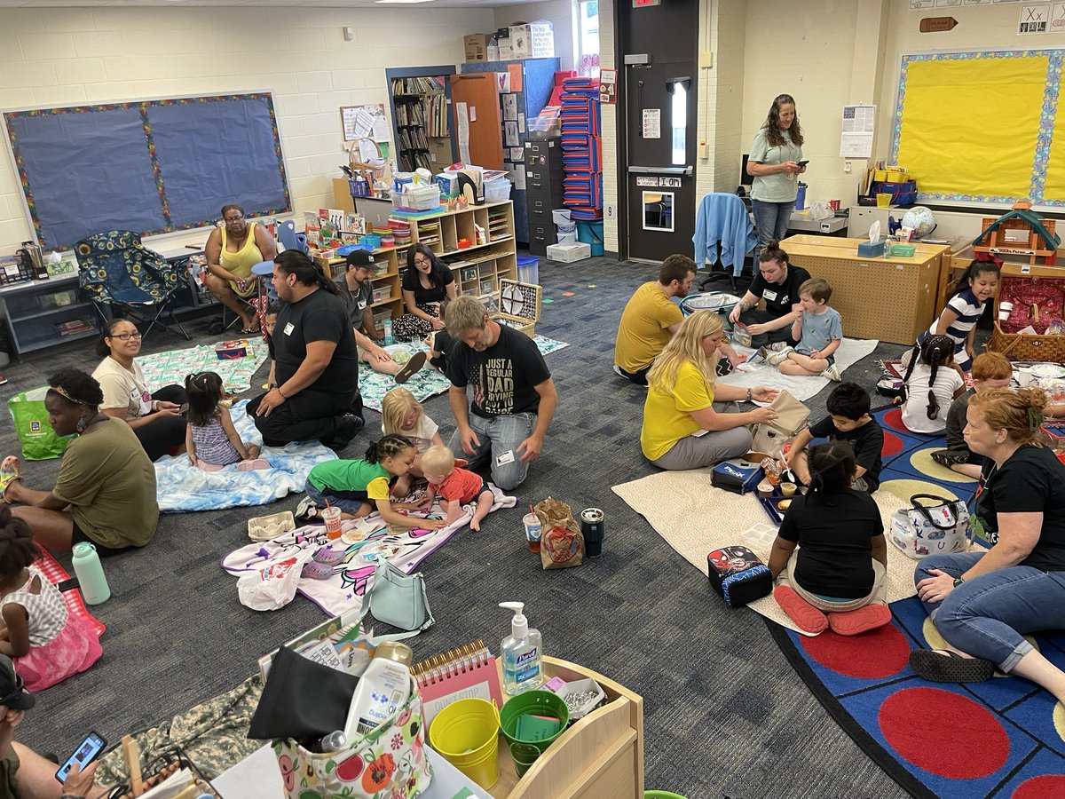 GaleBaileyES's tweet image. Celebrating milestones with the little ones! Gale-Bailey marked the moment with Pre-K students and families by hosting an indoor picnic. Thank you, Ms. Herbert, Ms. Busey, Ms. Sellers and Ms. Gaines🦁
#PreKFun #SchoolMoments
#RainorShine
