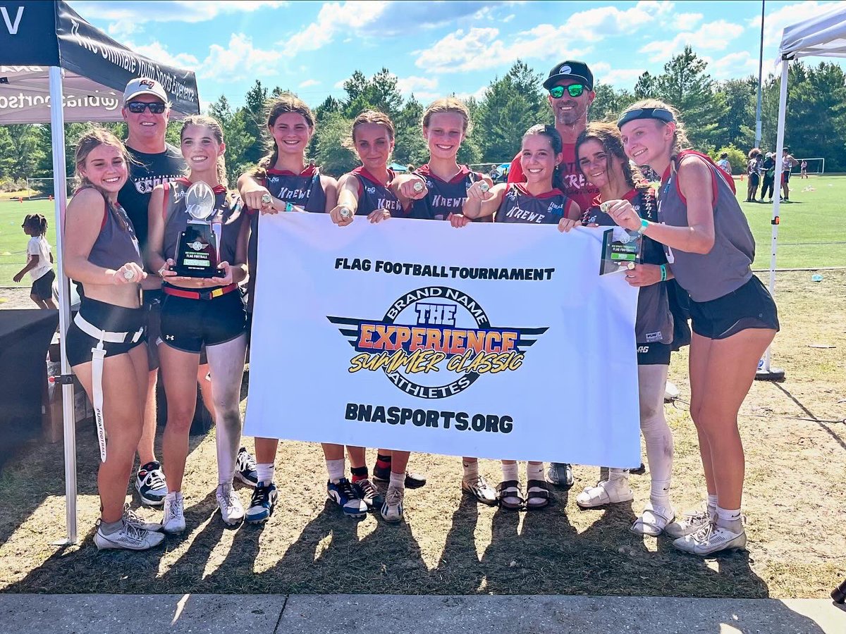 Erin_Smith77's tweet photo. @bnasportsorg The Experience Summer Classic 15u Champs!!!🏆
MVP🟰Kate!🤩 
#piratebaykrewe #flagfootball https://t.co/diuG9awVpG