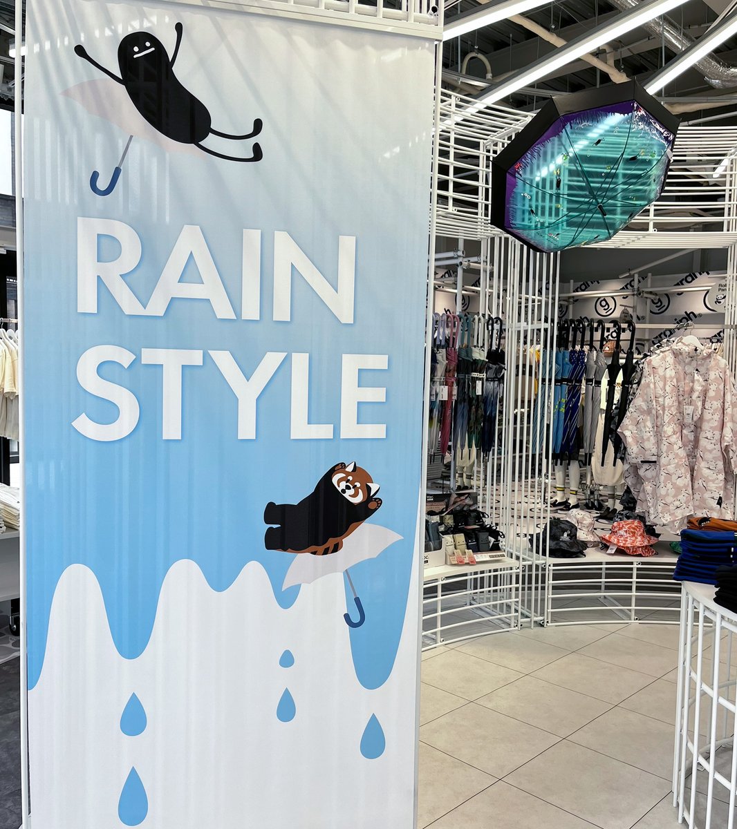 graniph_updates's tweet photo. \ グラニフ東京店限定！ /
レイングッズを1点ご購入につき1つ、グラニフオリジナルキャラクターのアンブレラマーカーをプレゼント🎁!!

無くなり次第終了なのでお早めに☔✨ https://t.co/vhBzpf4XsV
