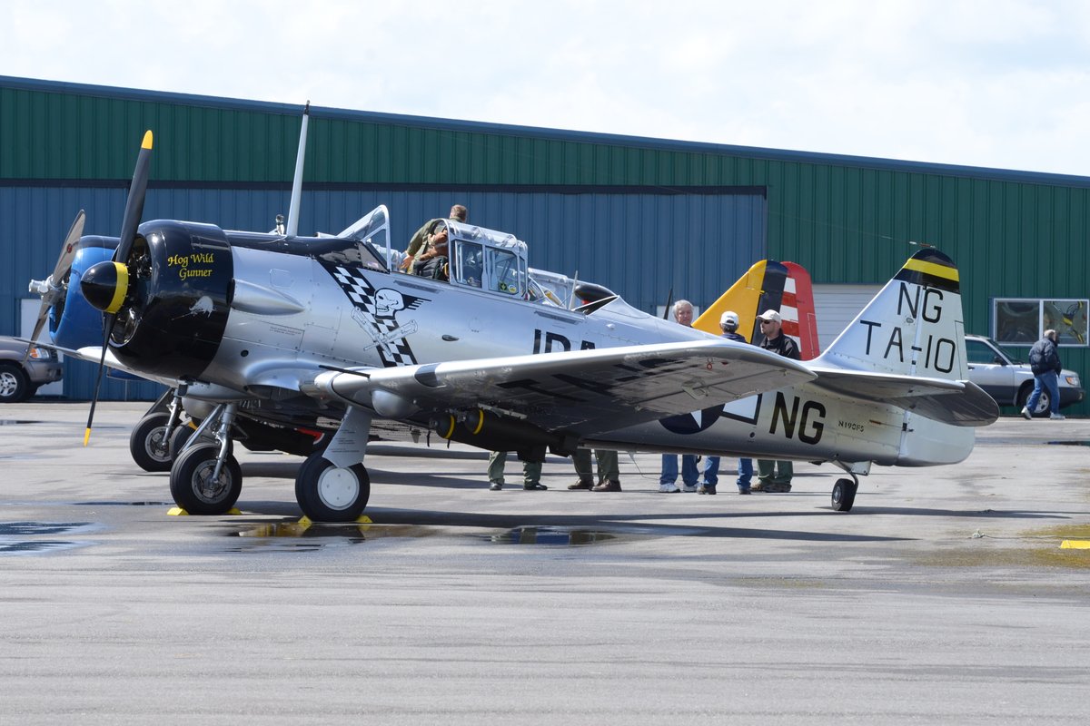 AKOLSTADPHOTOS's tweet photo. T-6 Texan warbird trainer #planespotting #warbirds #keepemflying https://t.co/kNHQoK5tkO