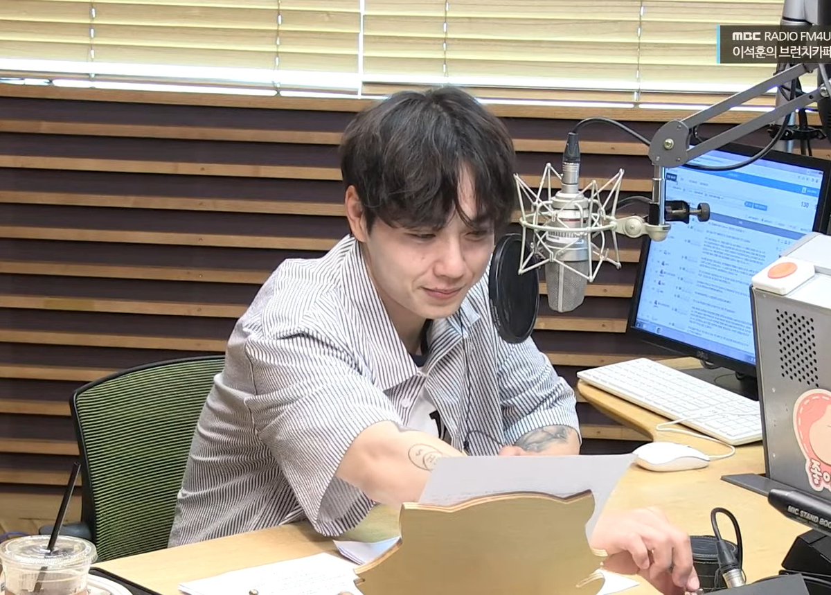 오늘 석후니 유독 뽀얗고 말갛고 말랑말랑하고 귀여버!!!!!ㅜㅜㅜㅜ