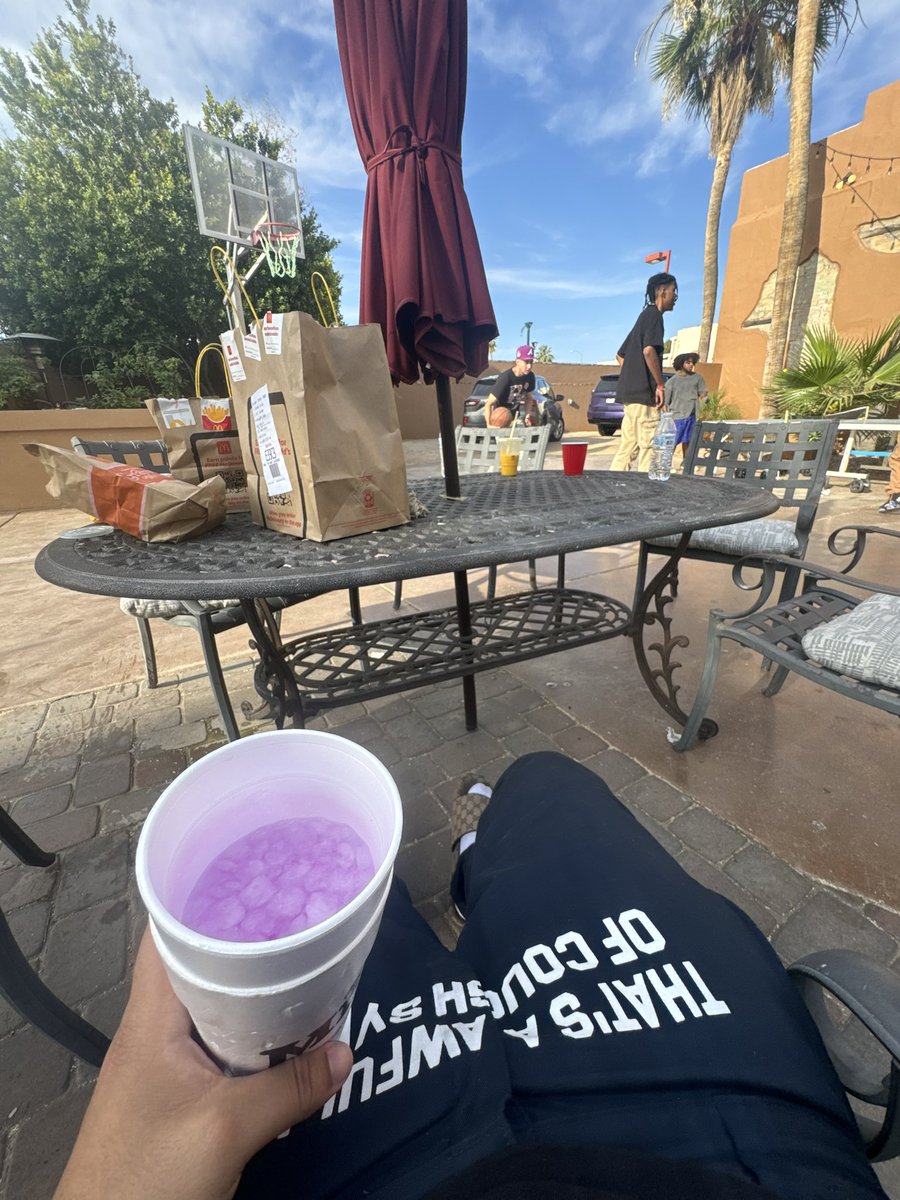 DoubleCupChino tweet media