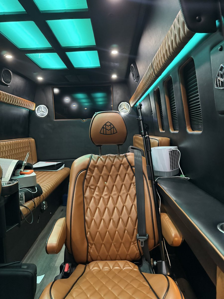 DoubleCupChino tweet media