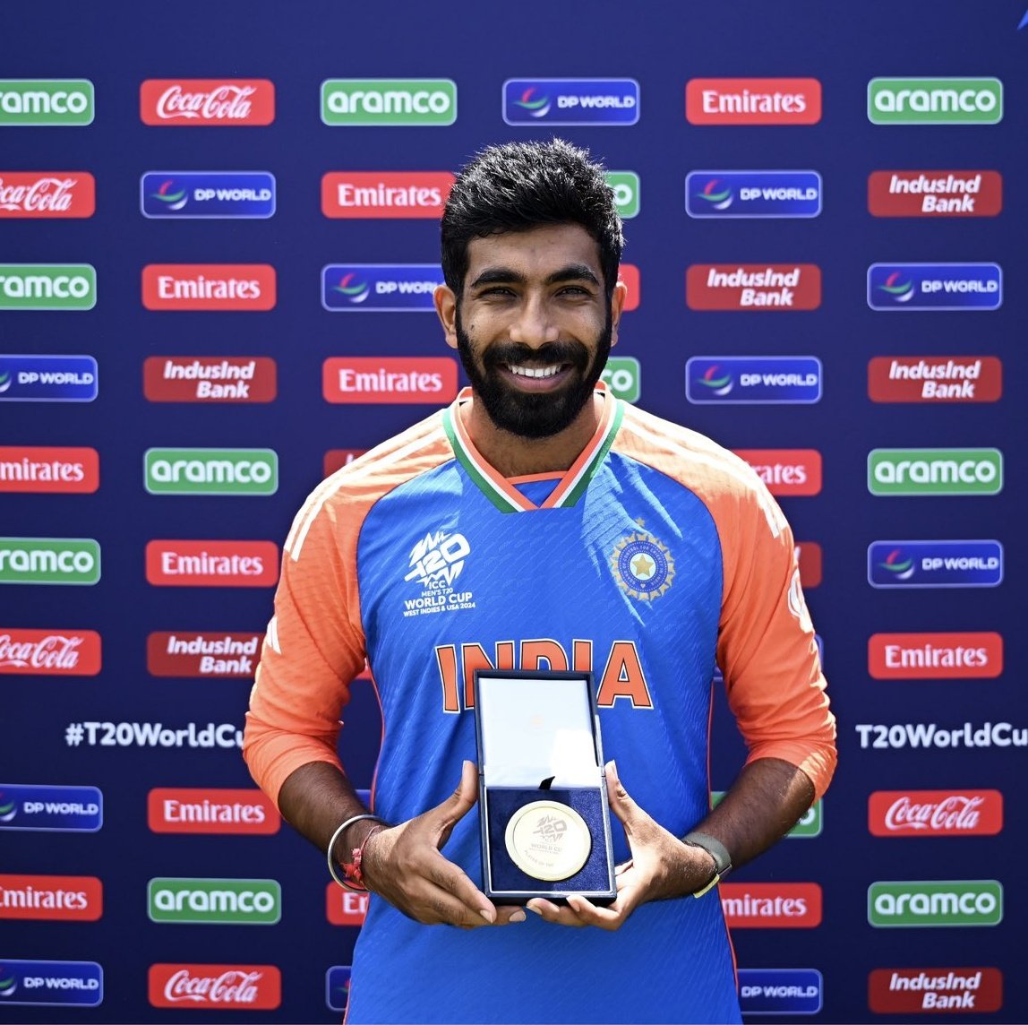 logic_cracker's tweet photo. Great bowling and comeback for India
#JaspreetBumrah
#IndiaWinning https://t.co/EkfkLGMJo6