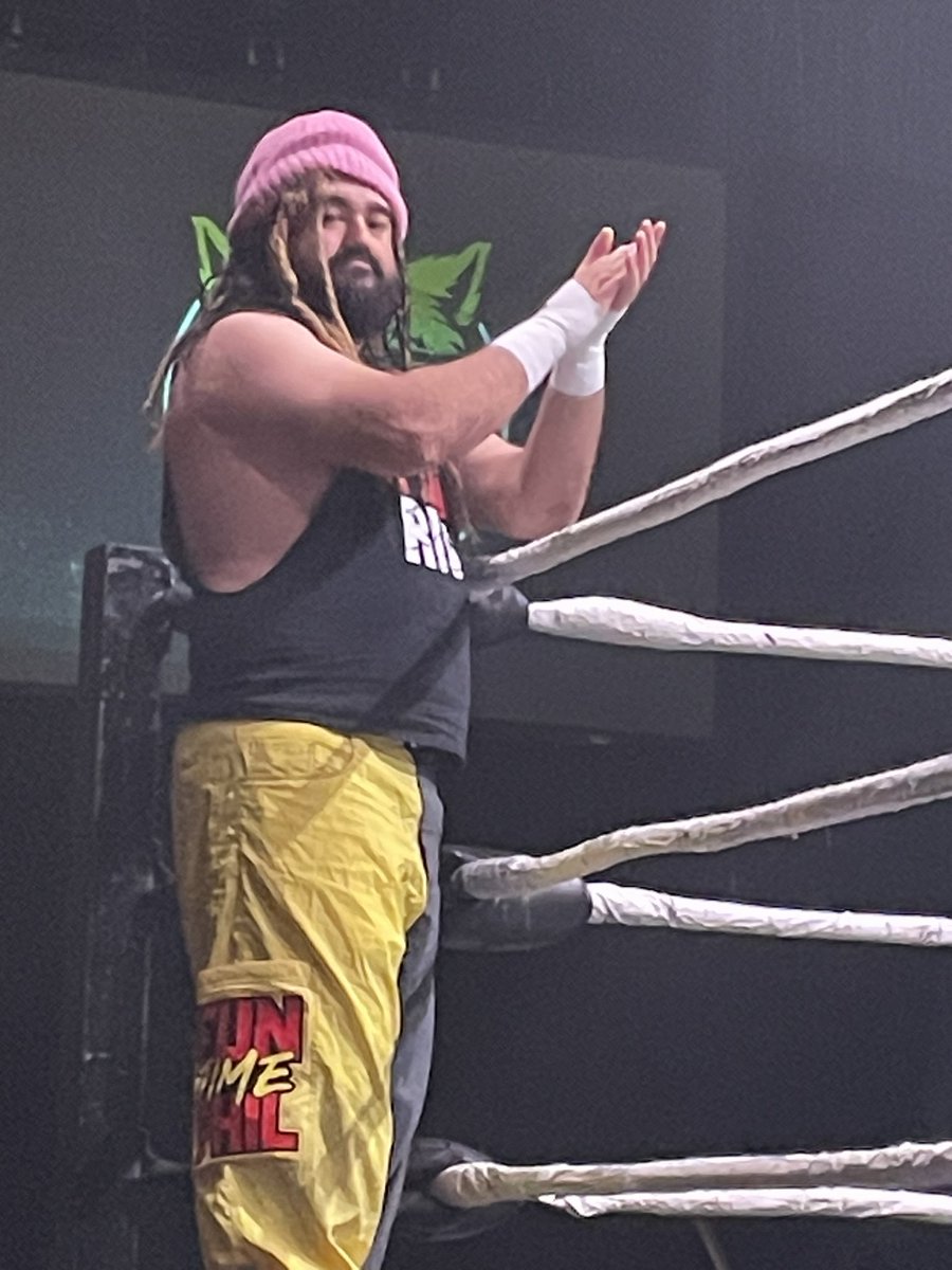 tribal_strategy's tweet photo. Phil-XT approves @Big_Rig_FOX @JXT_Official_ @ROWrestlingAU #SAVEROW https://t.co/vJQConIfHk