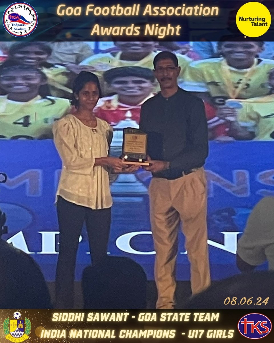 TKSA_GOA's tweet photo. 👏 Hayley D'Souza & Siddhi Sawant were recognized for their contributions to the U17 Goa State squad, winners of the U17 Girls National Championship! 👏
#GFAawards #TKSA #TKS #grassrootsfootball https://t.co/xqBwAe1et5