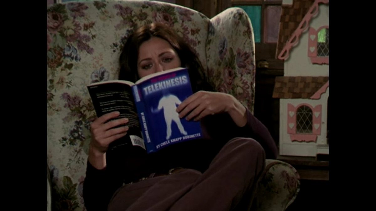 stevmagg's tweet photo. From the exceptional OG Charmed episode "Primrose Empath". Shannen deserved an Emmy for this episode! This episode features actor #morganweisser, who starred with Shannen in the pre-Charmed film A Burning Passion. #charmedOG https://t.co/SvV58WJsv3