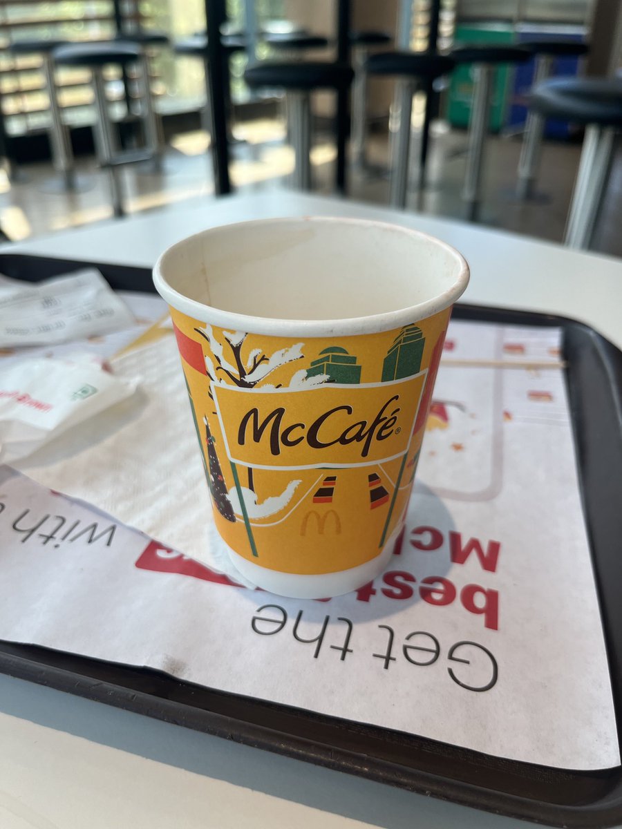 Sheilza29's tweet image. Disappointed to get my cuppa coffee in a paper glass rather in a mug..#reuse #recycle #stopsingleuseplastic #sustainability #climatechange ⁦@McDonalds⁩ ⁦@Mcdonaldindia2⁩