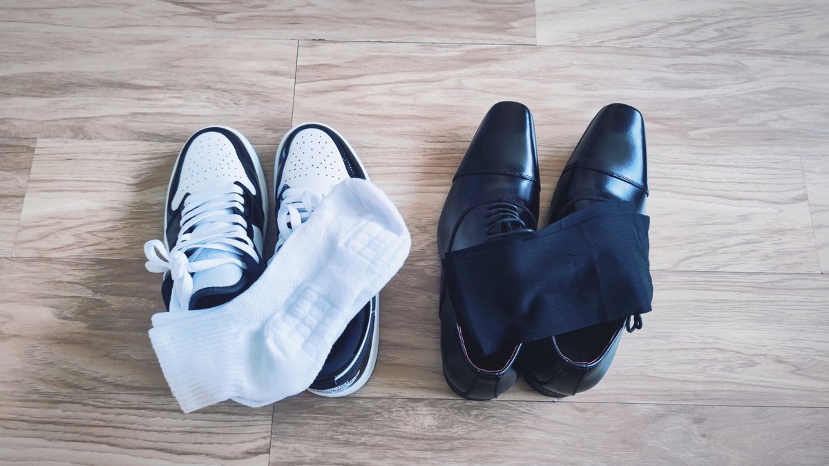 左边👈🏻or👉🏻右边