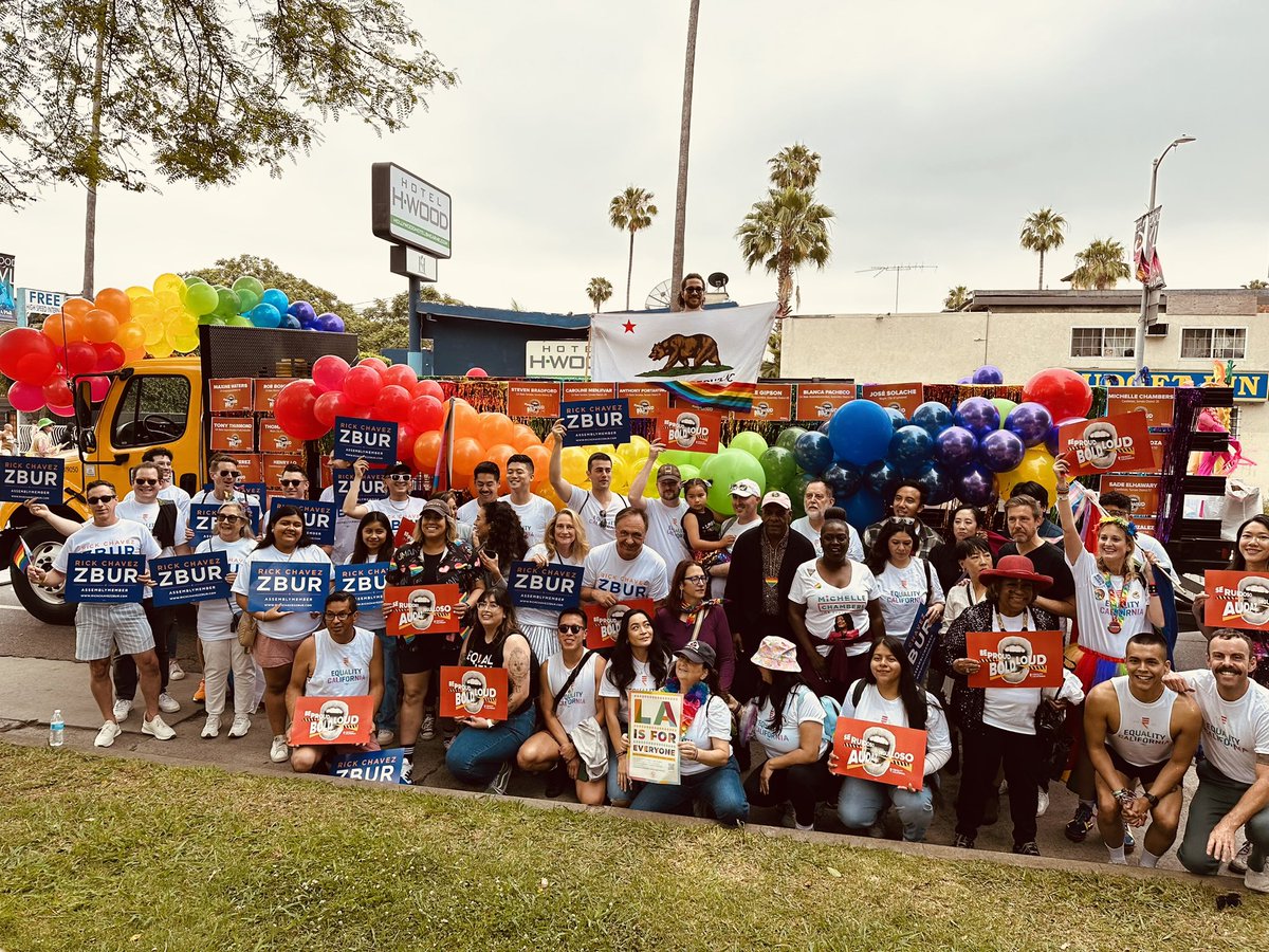 chambers4senate's tweet photo. Happy #LAPride! 🌈 I was proud to join my friends from @eqca in the parade today as we marched for love, equality, and justice for all. 🏳️‍🌈🏳️‍⚧️ https://t.co/DZEBtJW6kK