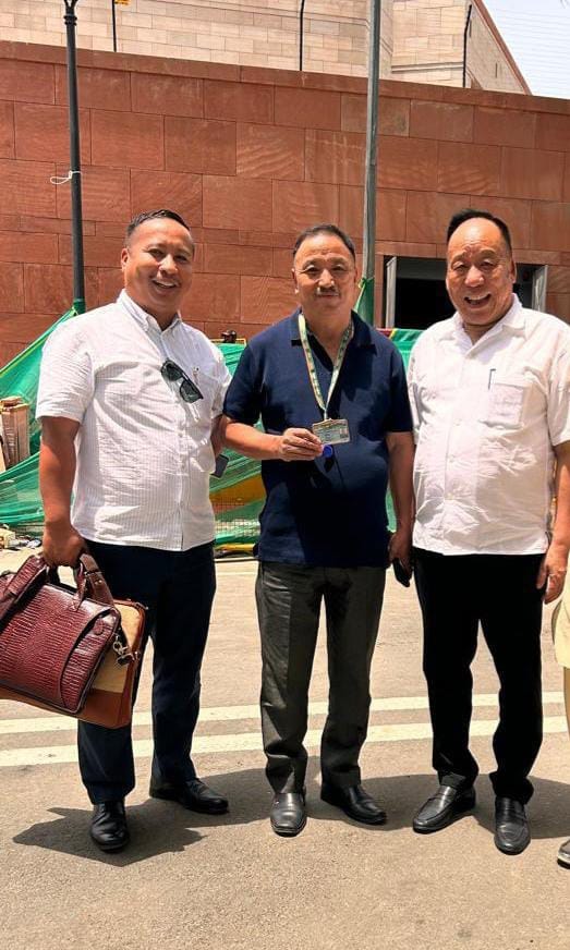 S Supongmeren Jamir tweet media