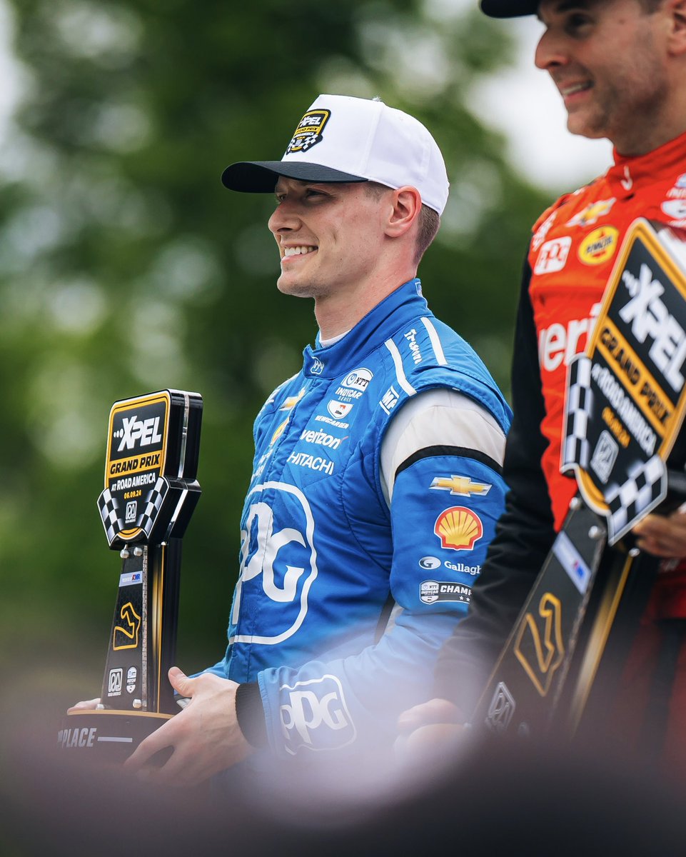 josefnewgarden's tweet photo. 1, 2, 3 for the team today! Incredible execution from the entire group. Thankful for the men and woman on all three cars for helping build up a completely new 2 car last night, and they did it fast!

Massive congrats to the 12 Team and @12willpower. They have been super close here for a while and deserved that one!