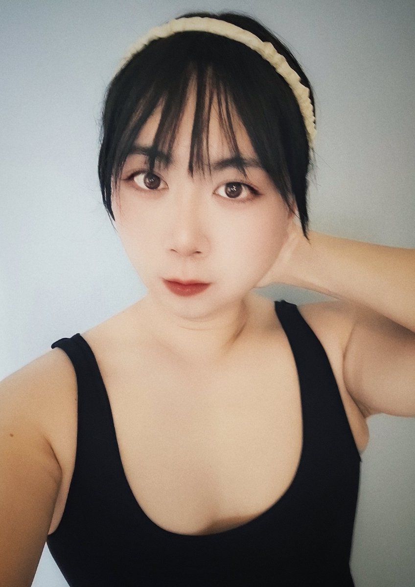 Maple_Linden's tweet photo. 端午安康，多吃粽子！
#伪娘 #男娘 #女装cd #crossdress https://t.co/4ttDi7gDc8