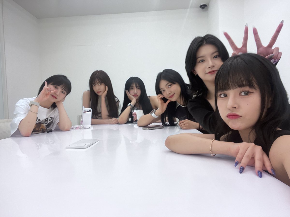 aishabear's tweet photo. e:u fancafe update 🎀 https://t.co/4b4DTsZHGV