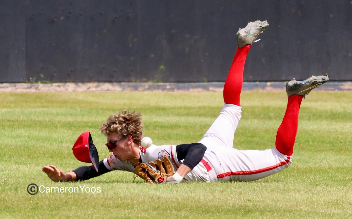 lasportspage's tweet photo. Took my first baseball pics of the season as @lalbaseball hosted Billings Scarlets in American Legion play Sunday in #yql #Lethbridge https://t.co/VaaF7QB6Sh