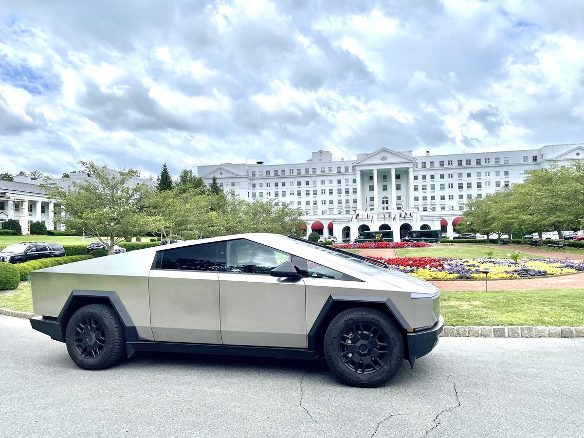 NachoMomma420's tweet image. First CT at the Greenbrier 🙌