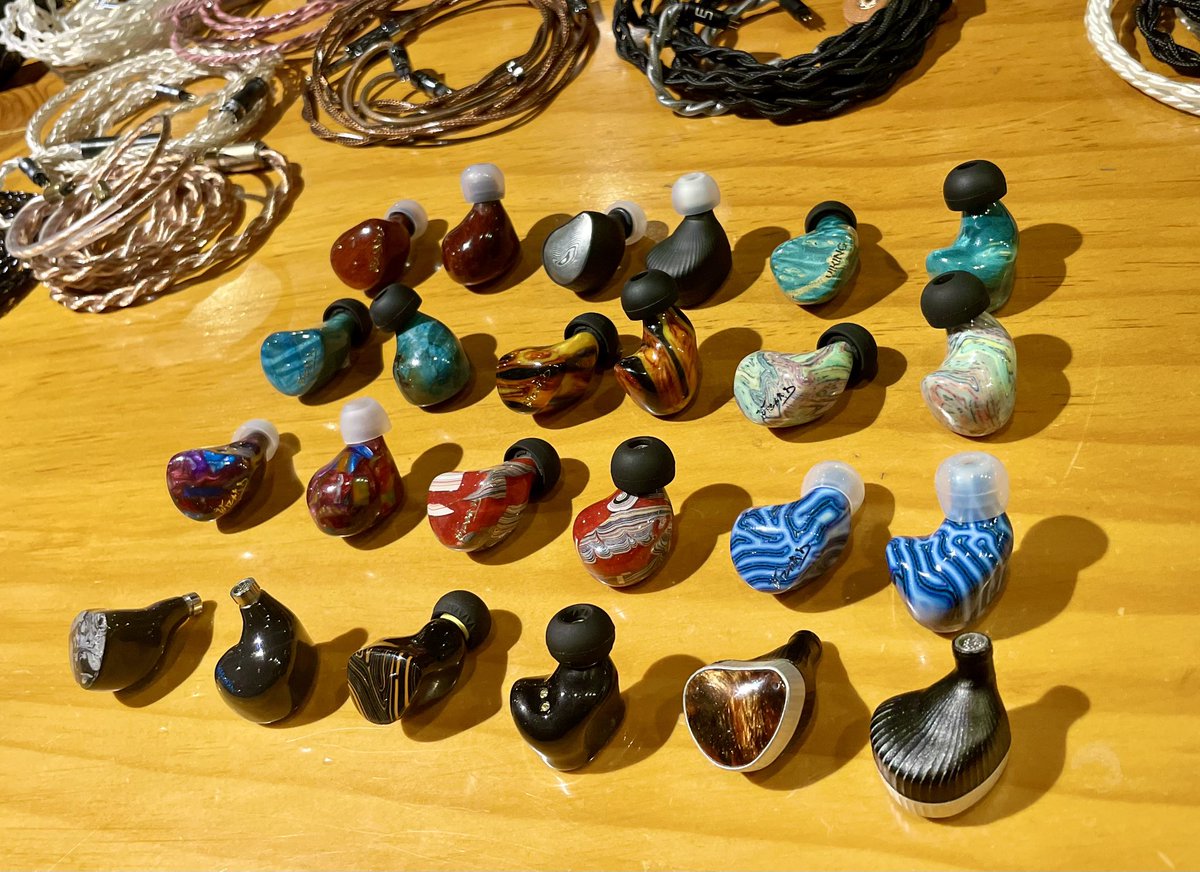 eumgamteong2's tweet photo. I love Noble Audio
We love Noble Audio

Photos take in Korea 🇰🇷

#NobleAudio #khan #Viking #prestige #katana #MuZiGe #NODACHi #Zephyr #Sultan #Triumph  #Fokus https://t.co/TbeUZxkjkU