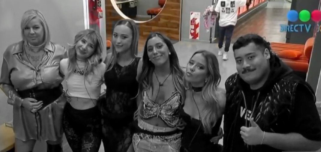 TribunaFuriosa's tweet photo. CHAU VIZCACHERA
#GranFuria #GranHermano https://t.co/v7pdEvu4CC