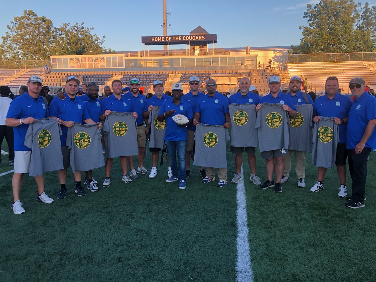 Frank Duffy (@coachduffy_burg) on Twitter photo Great time coaching this weekend in the <a href="/PSimmsNoSoGame/">Phil Simms North South All-Star</a> with an outstanding group of head coaches. The North team came out on top! Great time coaching this weekend in the <a href="/PSimmsNoSoGame/">Phil Simms North South All-Star</a> with an outstanding group of head coaches. The North team came out on top!