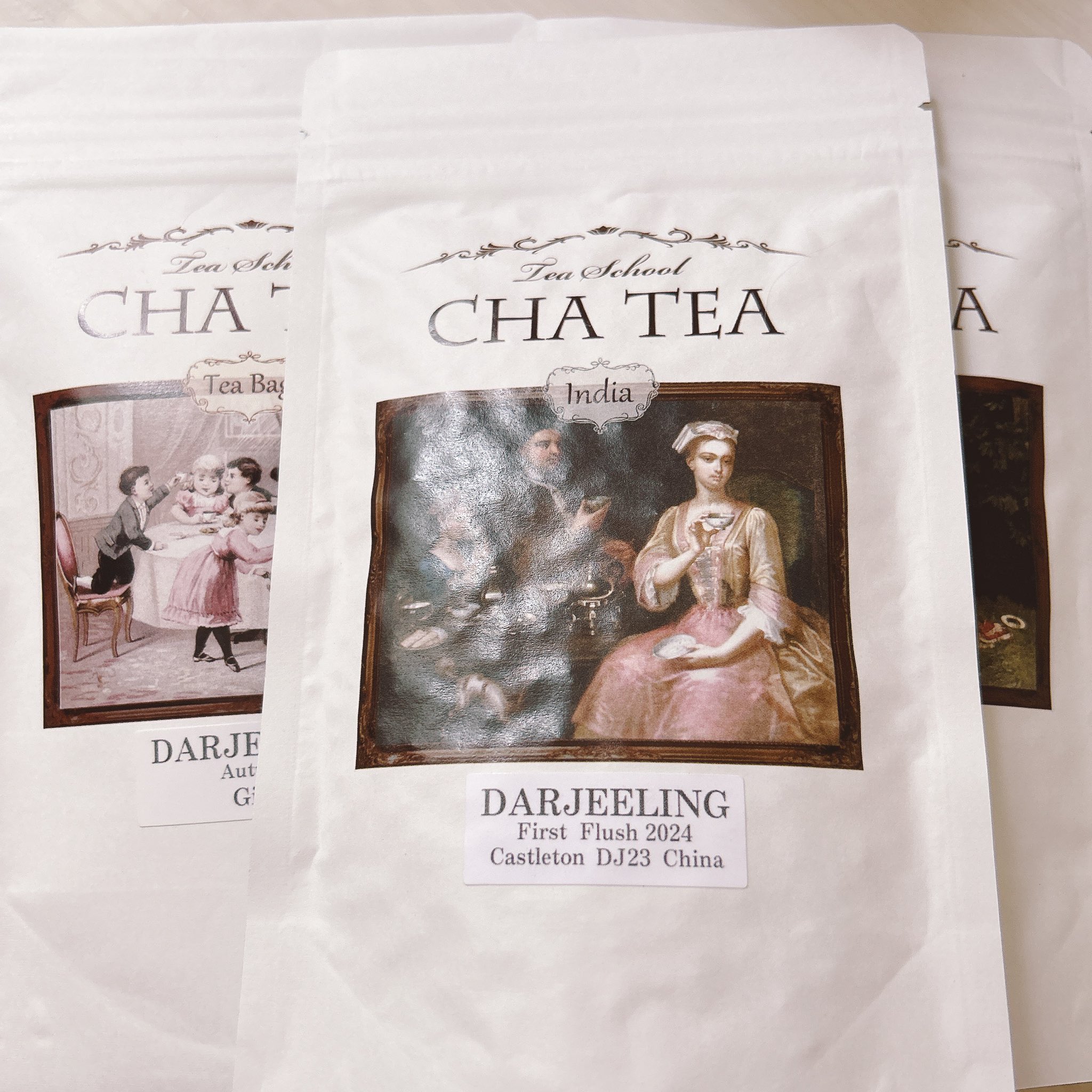 【現地調達品】英国の菓子と紅茶セット 612cYgad5zL._UF350,350_QL50_.jpg