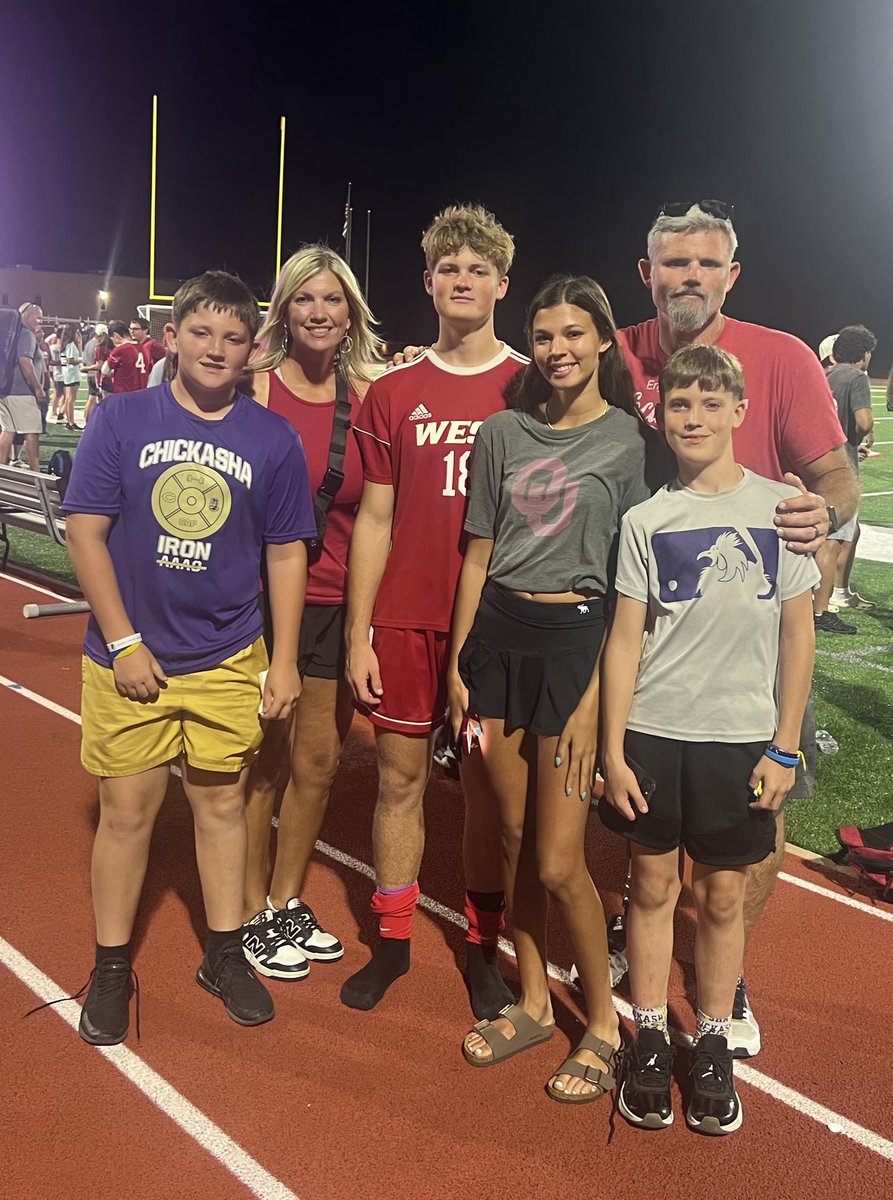 Had a great time watching ⁦⁦<a href="/cade_rayburn_24/">Cade Rayburn</a>⁩ play in the Oklahoma All State soccer game!