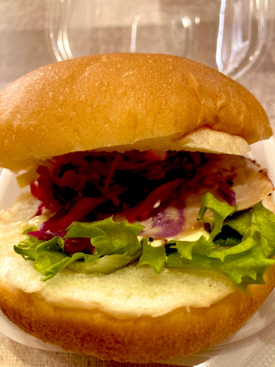 corchalkoutu's tweet photo. 本日は、平均寿命500年の杉と80種類の薬草をカメに寝かせて作った杉酵素・日本の宝🇯🇵のお買い得DAYのなっております‼️✨✨

🍱🌻夏メニュー新作✨の
✨紫蘇香る鮭の照り焼き
✨茄子と鶏の揚げ浸し
✨スパイシーチキンバーガー

是非お待ちしております❣️ https://t.co/Iy1Ig2d4Oa