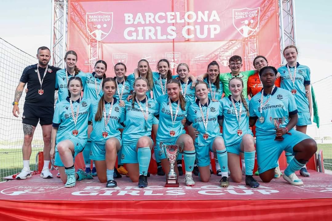 jay_brfc's tweet photo. Barcelona Girls cup winners 2024 🏆🍾🇪🇦🥳

Bursting with pride at how these girls have conducted themselves on and off the pitch this weekend.

The perfect end to the perfect season, winning every competition they have taken part in. My Elise has been outstanding 💪🏻

#BWGFC https://t.co/gtrJfFnaCW