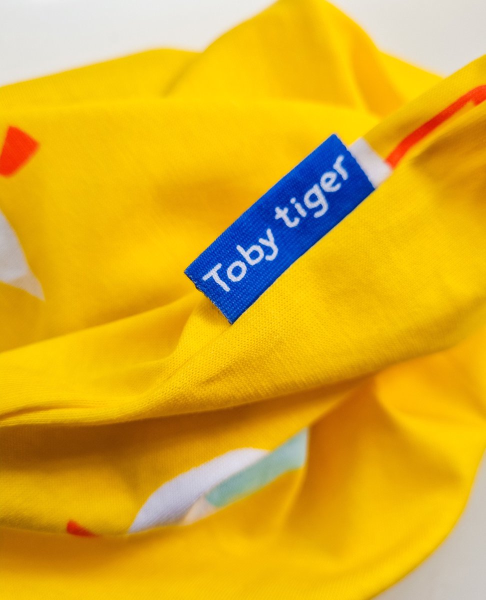 toby_tiger's tweet photo. 🌊 Dive into seaside adventures with our Organic Yellow Seagull Print Baby Gift Set! 🐦 💛 @the_future_is_yours_11 ⁠
⁠
Shop now and explore our full Seagull Collection for more matching outfits. #TobyTiger #OrganicBaby #SeasideAdventures 🌈✨👶🎁 https://t.co/2VvFlPTJO5