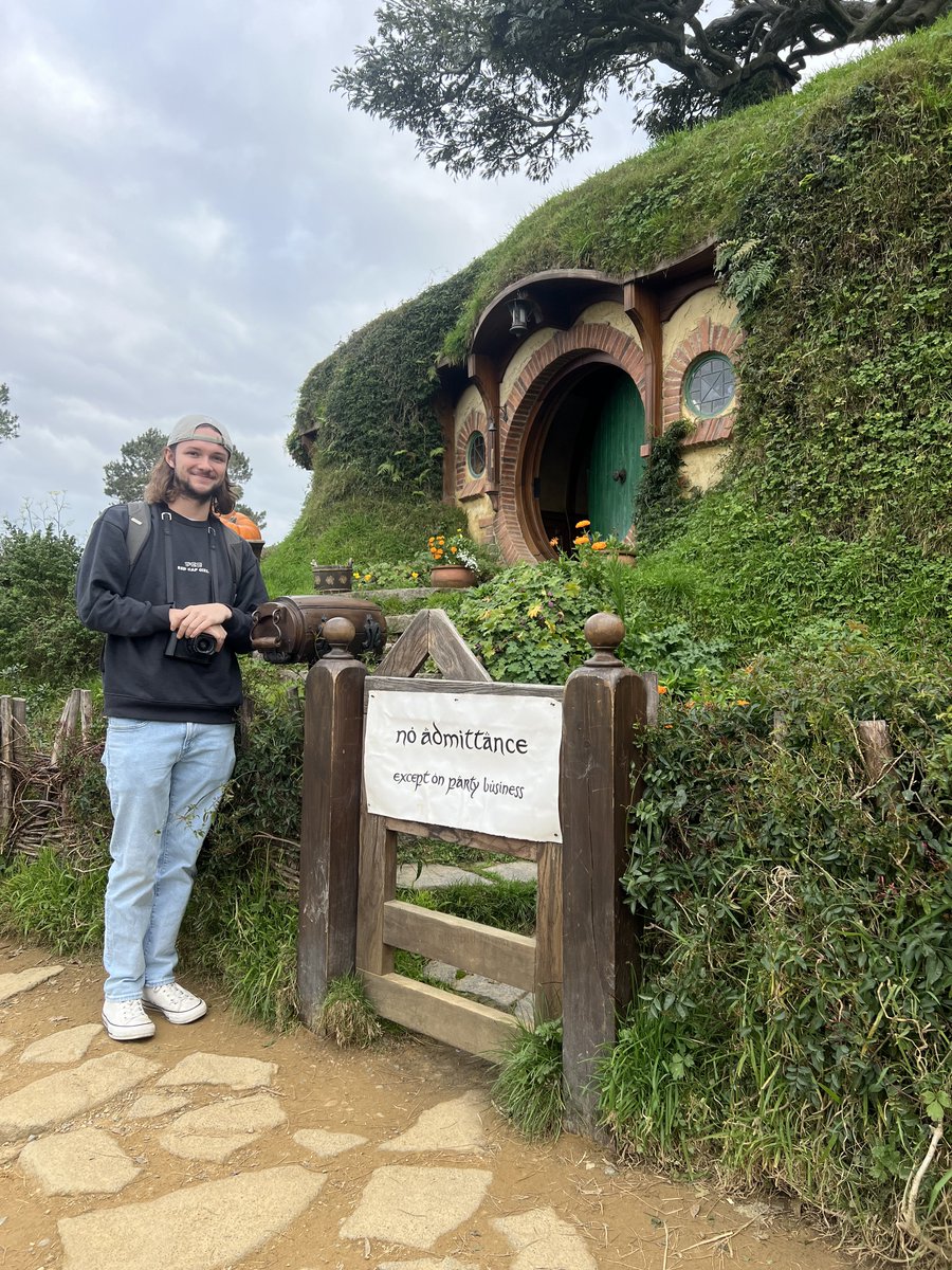 NeverParked's tweet photo. “It’s a dangerous business, Frodo, going out your door. You step onto the road, and if you don't keep your feet, there's no knowing where you might be swept off to.” https://t.co/OZNj7Uuq19