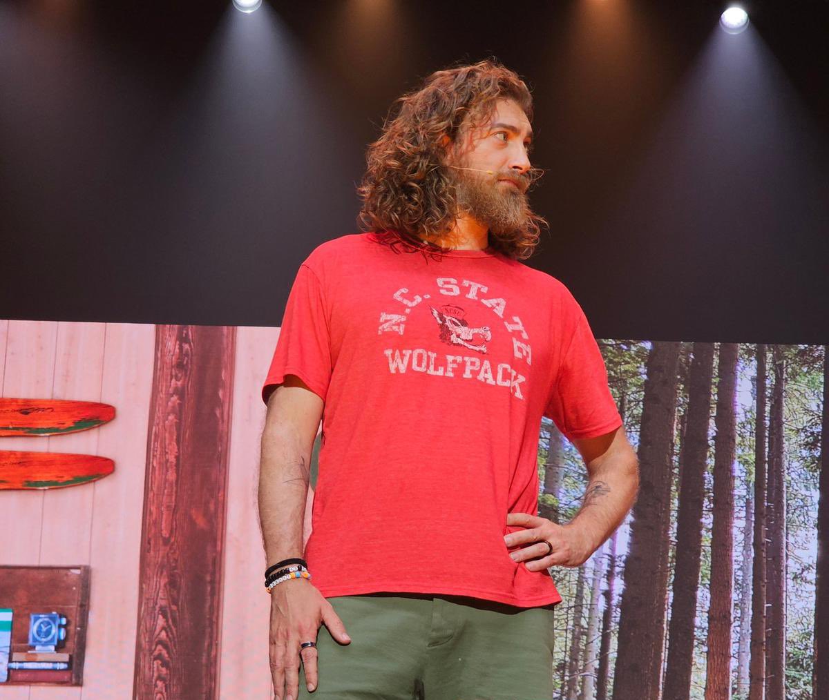 K_Scarpetta's tweet photo. The first stage of the Good Mythical Tour has now ended & I want to thank all the MBs who have shared photos, videos & stories of their experiences. Your willingness to post things publicly has allowed so many of us to live vicariously through you. Thank you!π#GoodMythicalTour https://t.co/qFbcsdW6Tp