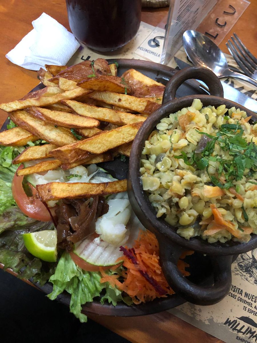 CorazonNortino's tweet photo. Küme Iyael !
Hoy almuerzo en el restaurante de comida Williche de @cloncomilla , ubicado en el Persa Biobio #WilliMapu https://t.co/eu82hDkiRC