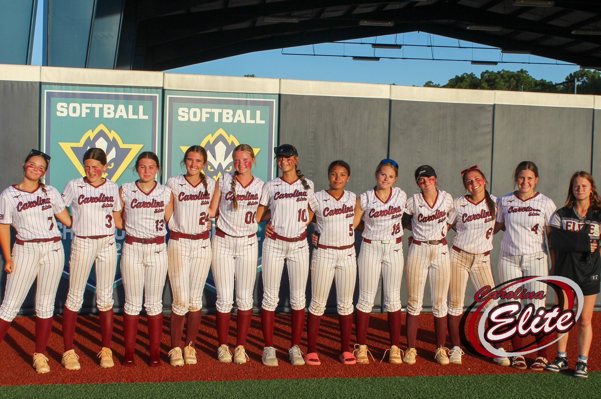 EliteGulick09's tweet image. Our girls Rocked all weekend 5-0 had the great Experience in playing at our home @UNCWsoftball Boseman Field such great Experience for our girls to play at such a great complex @CarEliteNCorg
 #BeElite 
#BuiltDifferent #GetBigDoWork