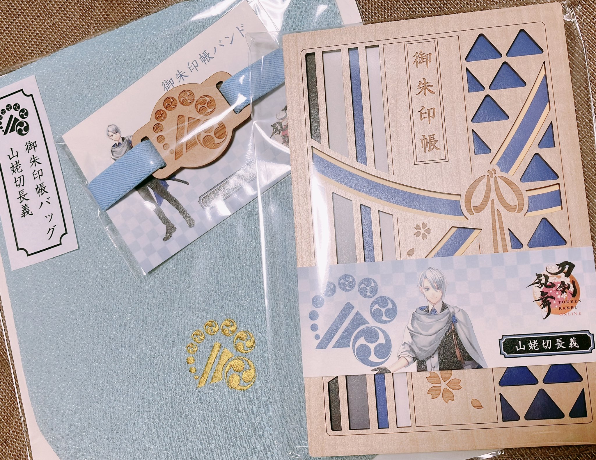 【未開封】刀剣乱舞 山姥切長義 御朱印帳 バンド　バッグ 未開封刀剣乱舞 山姥切長義 御朱印帳 バンド バッグ