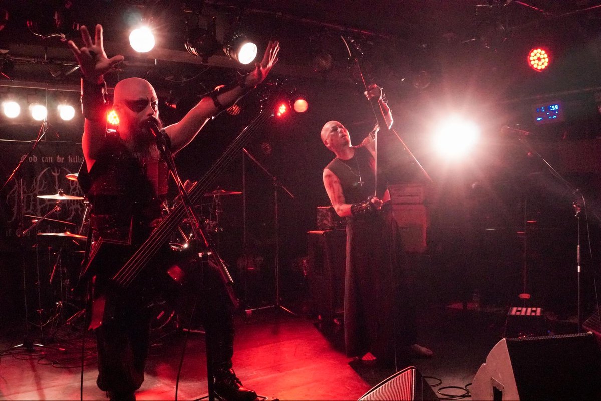 HELHEIM Vo.3
滞りなく終了しました

岡山でオリジナル楽曲バンドのメタルイベントの開催はどんどん難しくなってる現状をずっと感じていますが、賛同してくれたバンドのおかげでそんな事は吹き飛びました

ほんとに限られた来場者数でしたが来てくれた皆様に感謝いたします

関わってくれた人たち