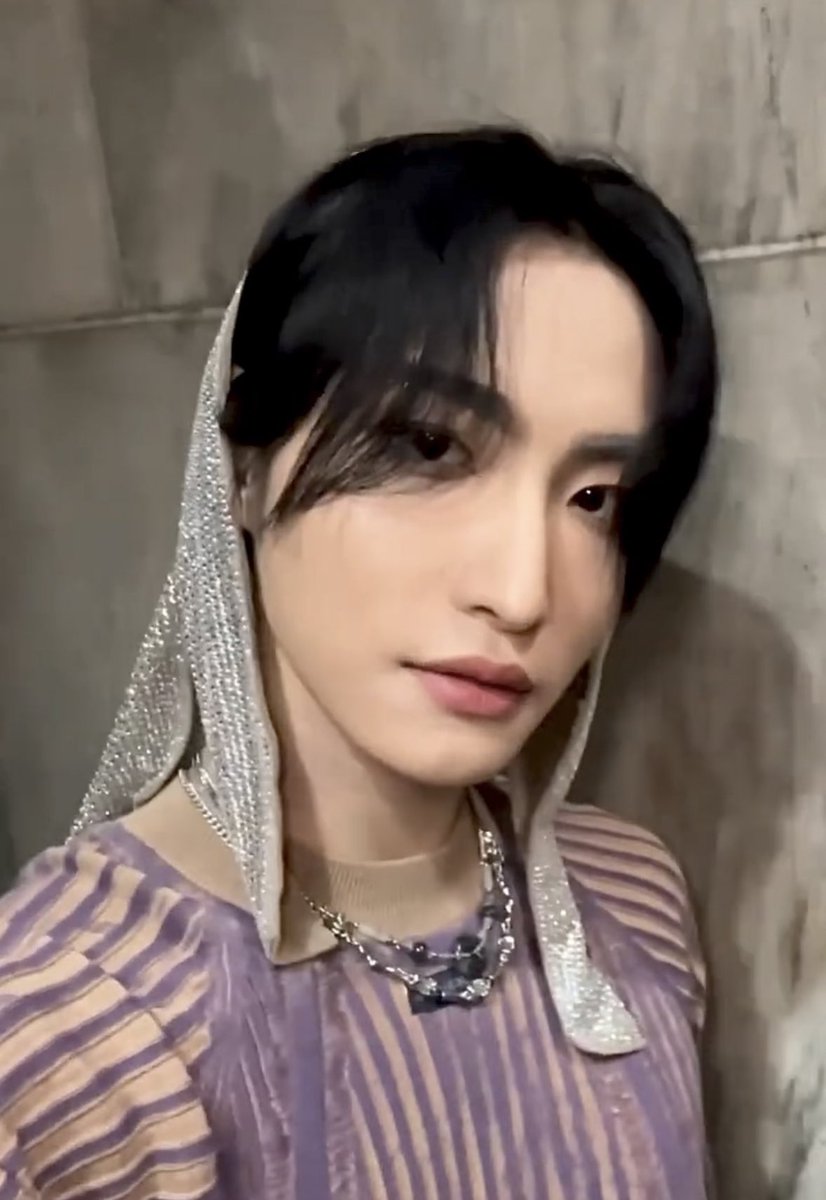 firekitkattt's tweet photo. 아니진짜박성화
 너무잘생김 …. 
no필터 yes기본카메라 라서
더좋다진짜 https://t.co/lJd21yVP1I