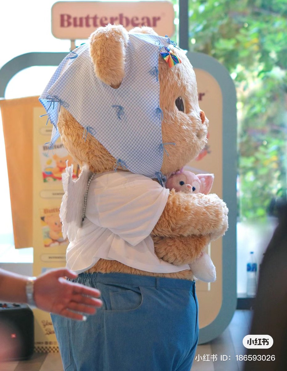 มอมิ้นท์`· .˚ʚ♡ɞ˚ ┐( ̄ヮ ̄)┌ ♡🥂 tweet media