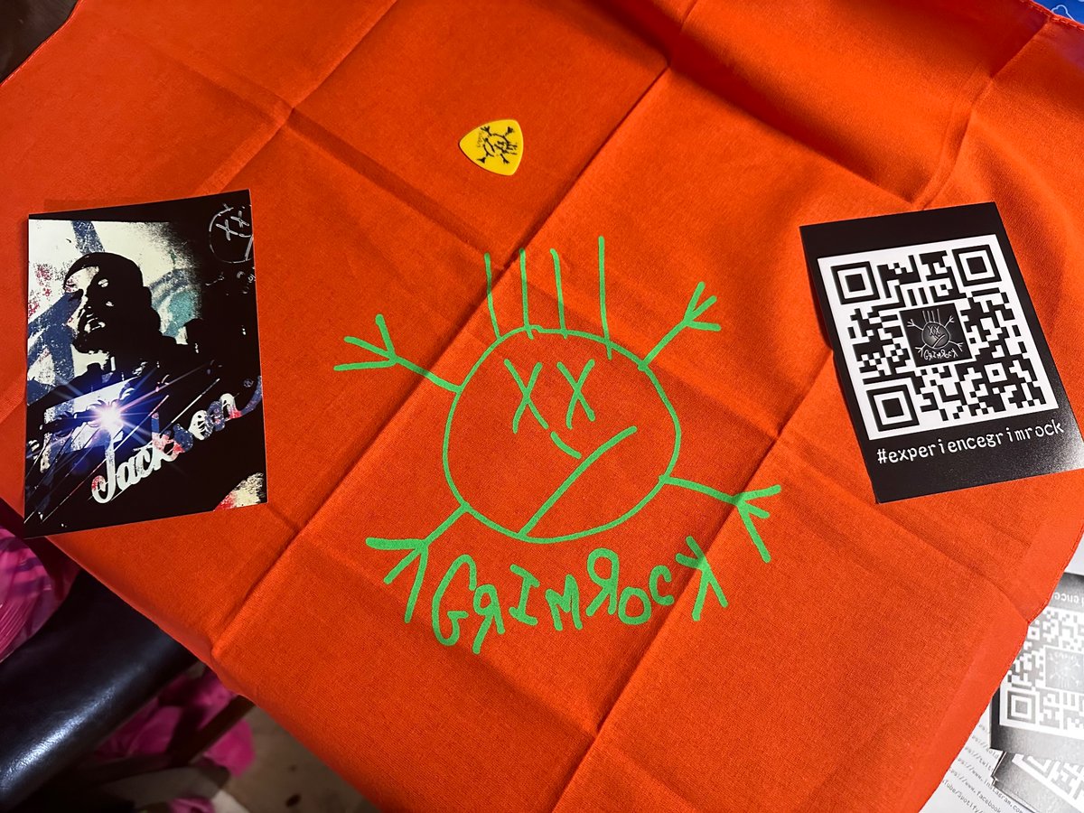 MatthewOyster's tweet photo. @grimrockandroll has some great merchandise around. He sent me some good stuff that’s going to be used for something great! #merchandise #fyp #music #pittsburgh #pennsylvania https://t.co/dD7WM52vr4