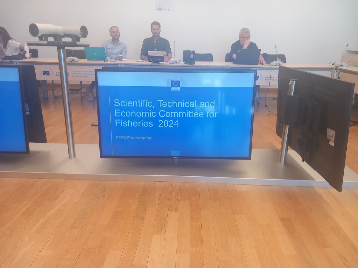PerrySarahPhD's tweet photo. Representing Ireland and @BordIascMhara at the Annual Economic Report of the #EUFishingFleet this week at the #JRC in Ispra #CFP #Fisheries https://t.co/2amguVYPEq
