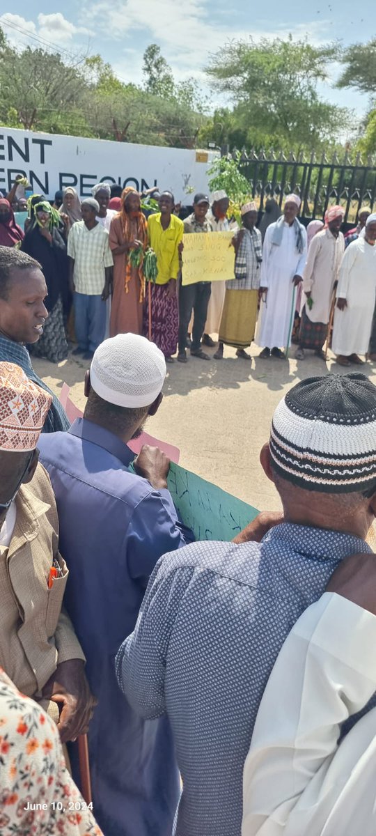 2/5 Farmers also called on the government to provide more support in terms of subsidies for farming inputs and the establishment of better infrastructure to support agricultural activities. #SupportFarmer