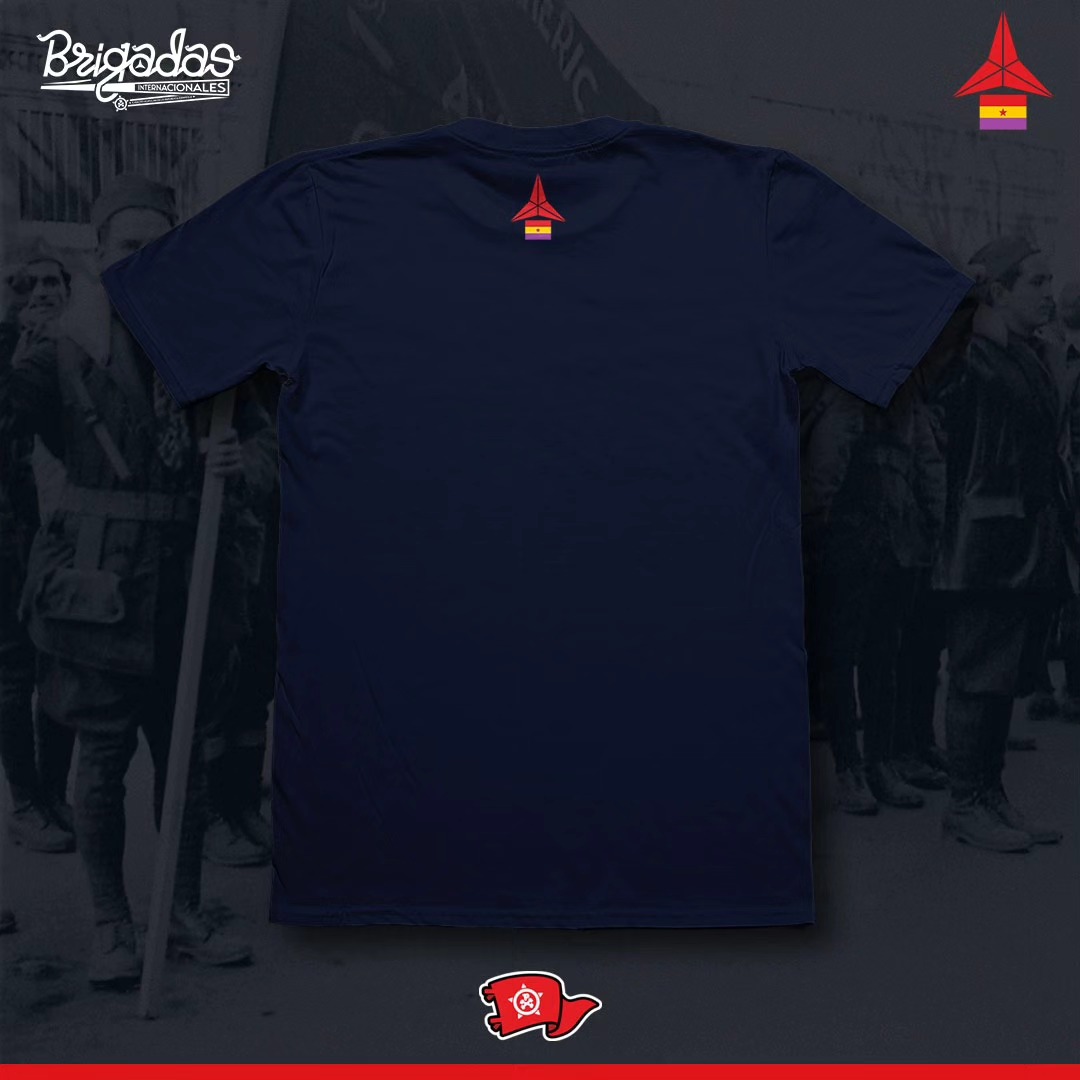 📢 Ya está disponible la camiseta Lincoln Battalion de la colección Brigadas Internacionales de los colegas de <a href="/prltrn_cloth/">Proletarian_cloth</a> .✊

bestiarioshop.com

#bestiarioshop #vallekas #proletariancloth #vendedoresdeodio