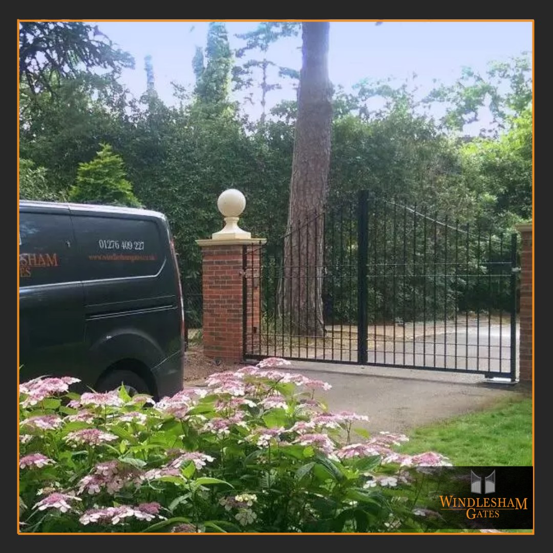 Windlesham Gates tweet media