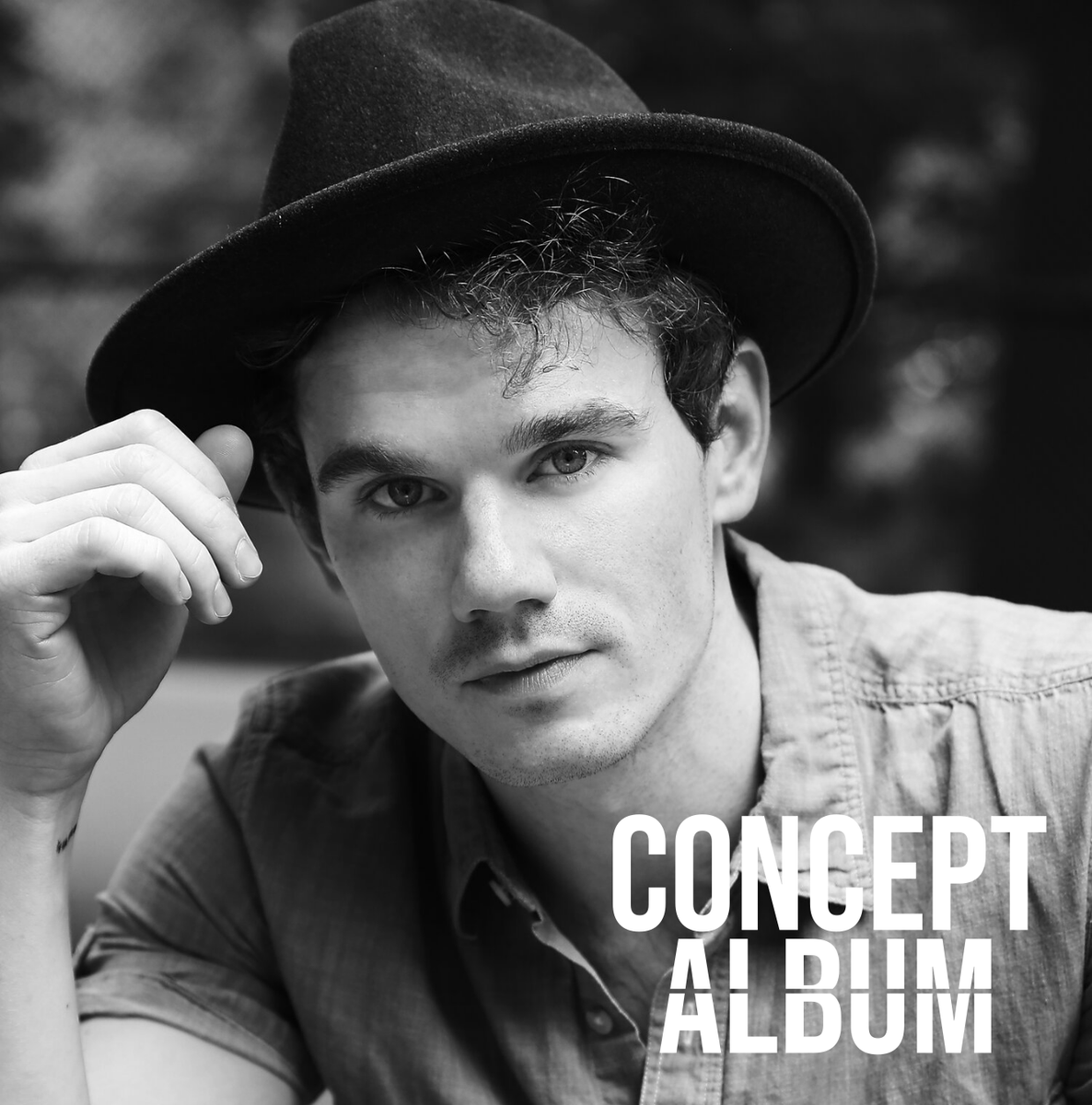 lifelinemusical's tweet photo. 🎵 CONCEPT ALBUM CAST⭐️

@Jay_A_Johnson is JULIAN, 1/3 of the modern-day group of friends who just landed an important political job

Jay also recorded his first album, Live at Feinsteins / 54 Below with the very same company in releasing our own album, @centerstagercds https://t.co/LKX4OqZHug