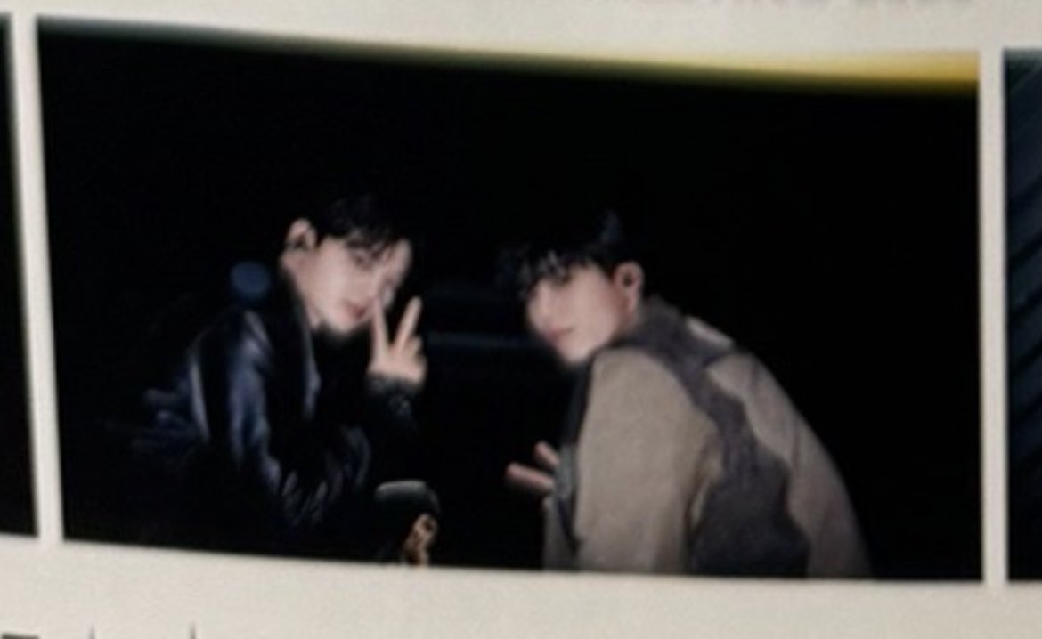 LQ_P_JWOO's tweet photo. 멤버들이랑 투샷 너무 예쁘다..✨✨
두 번째 사진 정우 표정 너무 귀여움 
잔망둥이가 되... https://t.co/sw7ktEAS1G