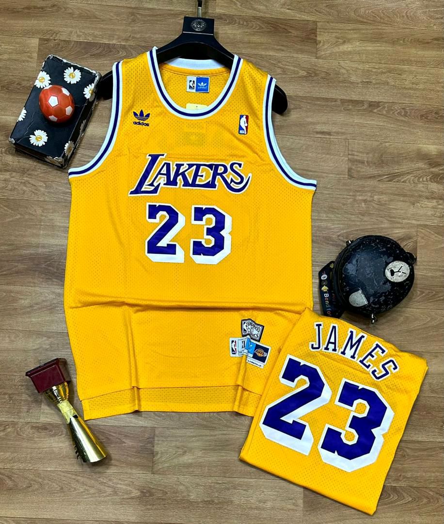 belstoresng's tweet photo. To make a purchase, send a DM or WhatsApp (0906 057 5059). Link on bio

Item: Original NBA sleeveless jersey 
Price: 10,000
Size: L-XxL 

#Belstores #Belstoresng #Beloriginals
#MondayMotivation #Eyimba #PeopleHelpingPeople #Amen #PodcastMoney #Sowore #HappyNewWeek #EFCC https://t.co/FaSlWfSNDM