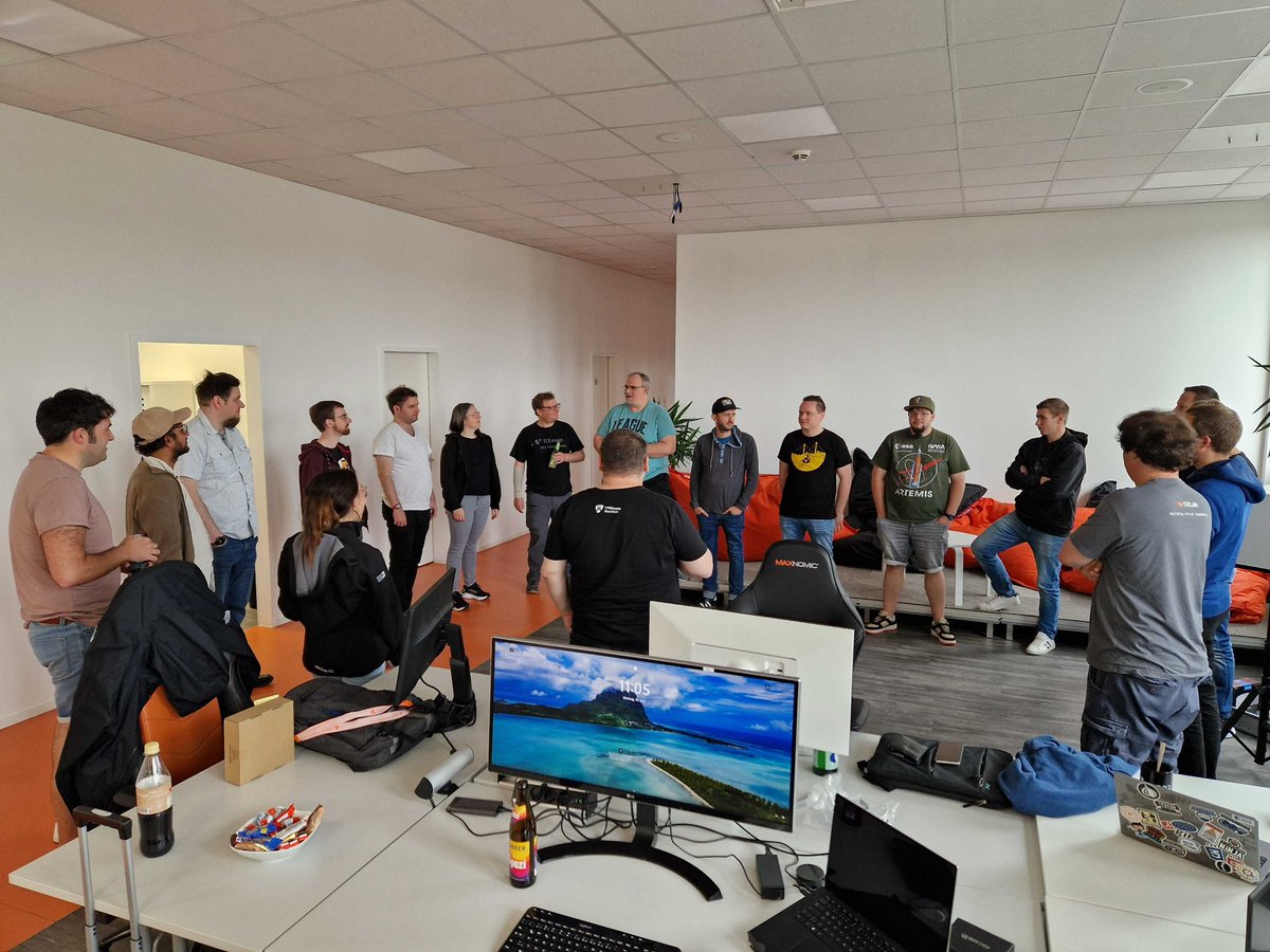 typo3's tweet image. TYPO3 Community Sprint has just started 🥳🧡 
_________
#t3cs #Community #TYPO3