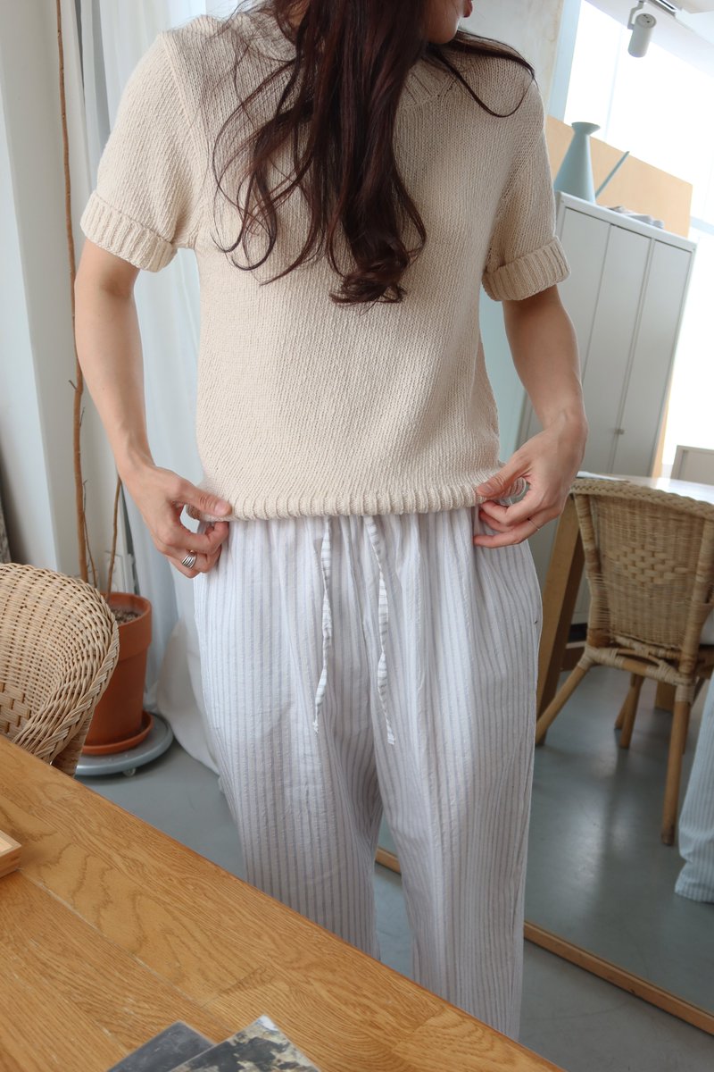 STO__OFFICIAL's tweet photo. ベーシックだが夏になるといつも欲しいアイテム、ストライプパンツ。⛱️🍉
Top : urago - slub round half knit (cream beige)
Bottom : modest mood - dens pants (white)
🔗 https://t.co/DytDvKXQJ1
🎟️ 写真の中の製品が気になるなら10%割引クーポンで
使ってみて!
#STOstafflook #STO #urago #modestmood #エスティオー #韓国ブランド